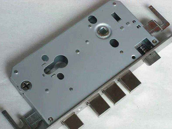 新乡市24小时上门开锁公司